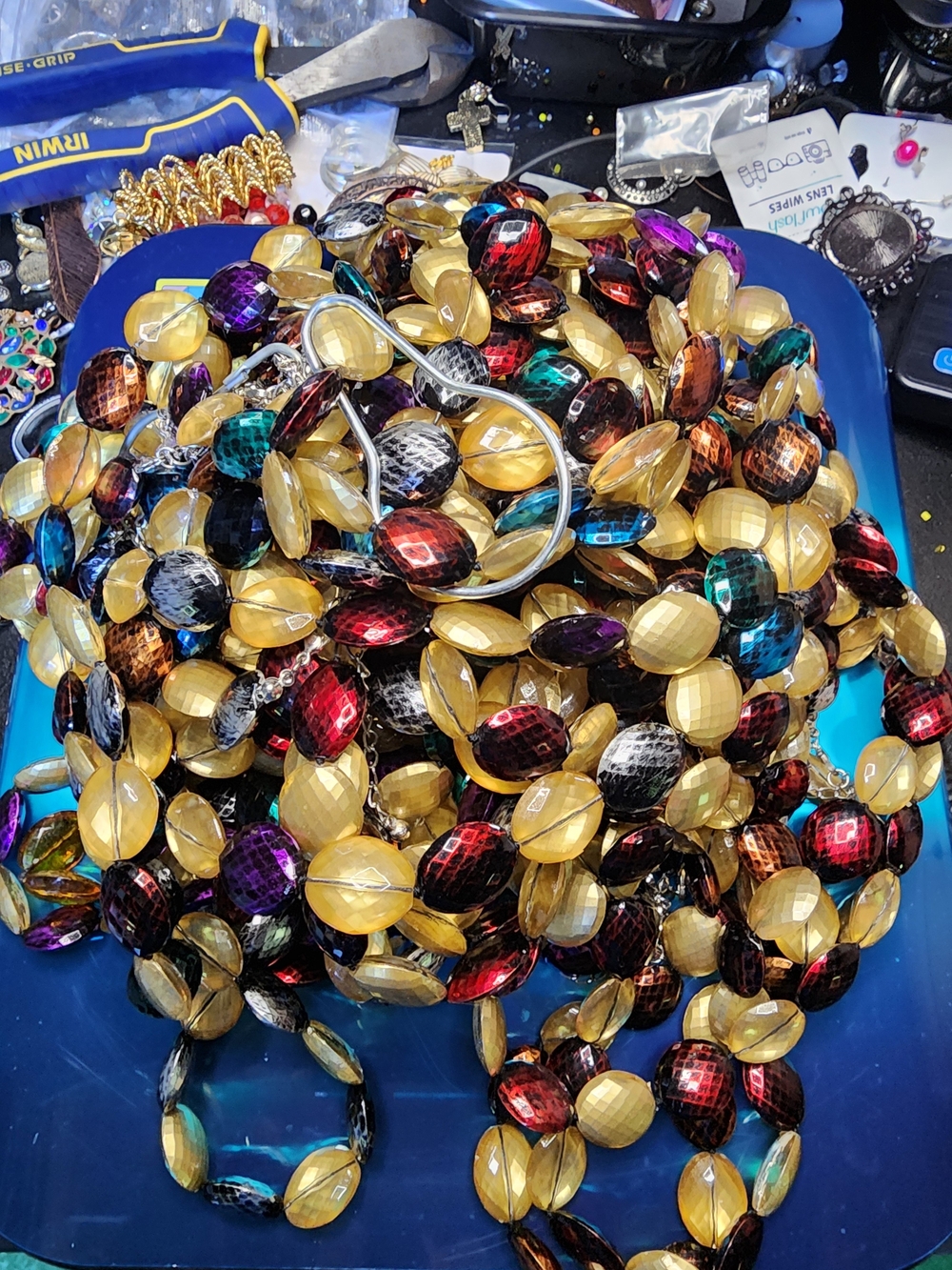 2.7lb Acrylic Beads Garland Links - Multicolor and Gold - J093026-0